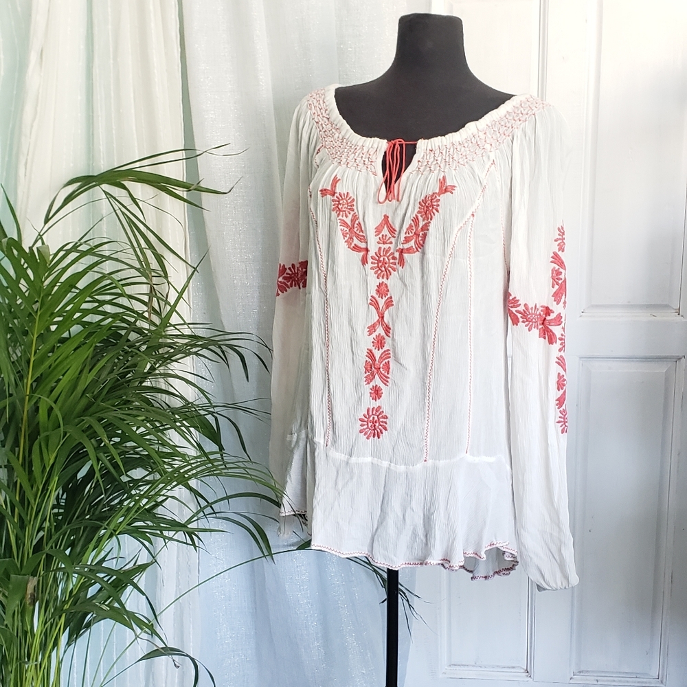 Free people  fondly st. Tropez embroidered  top